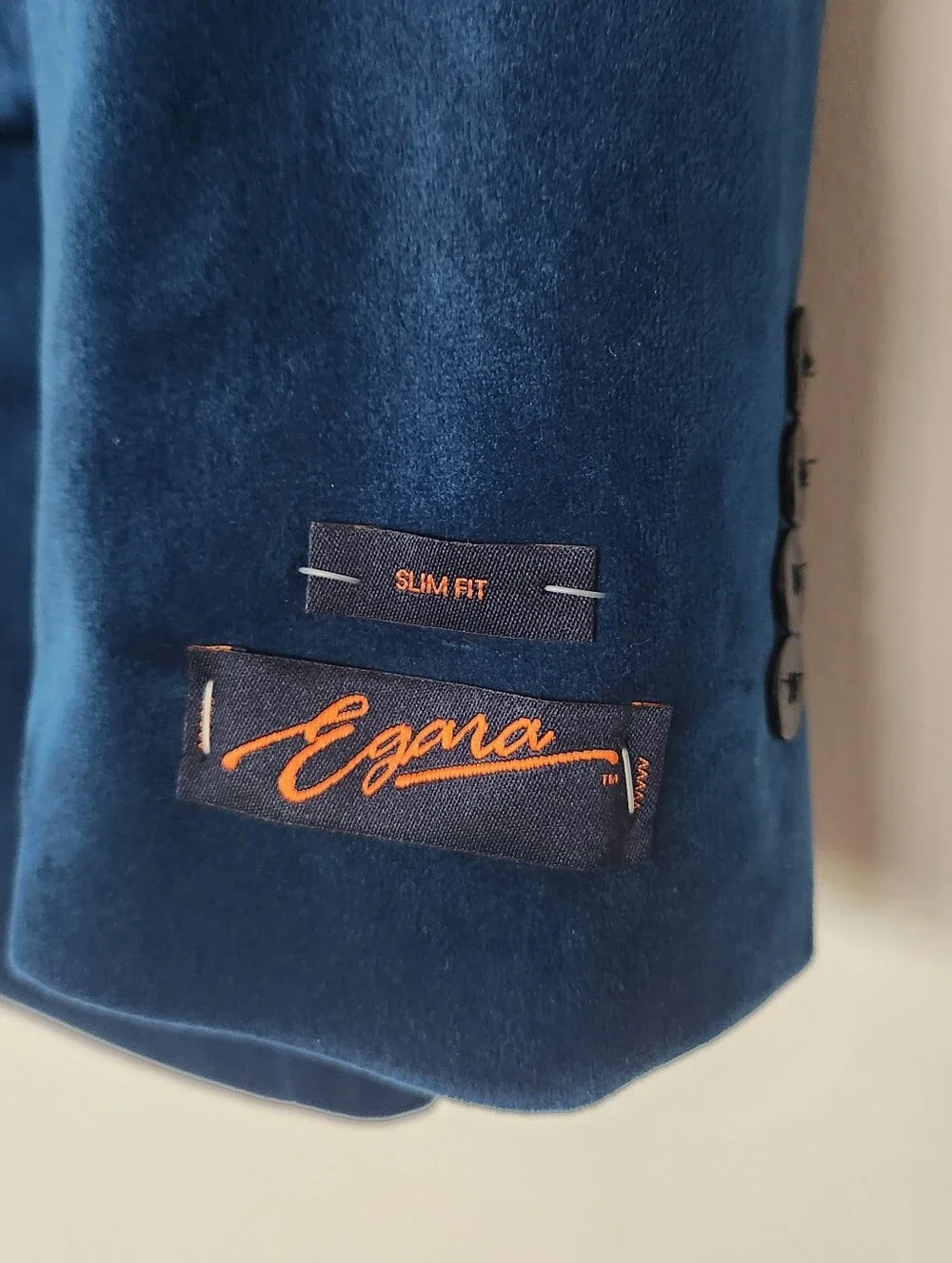 Egara sharp modern